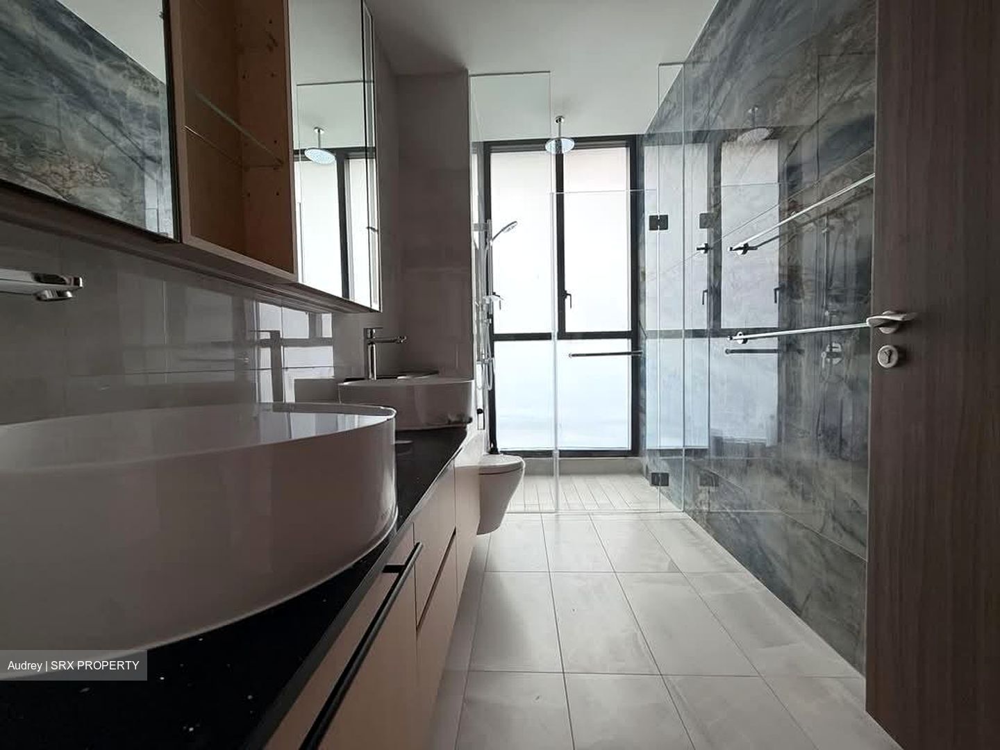 Belgravia Ace (D28), Terrace #585351991